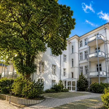 01 Strandpalais Zinnowitzer Hof * Zinnowitz